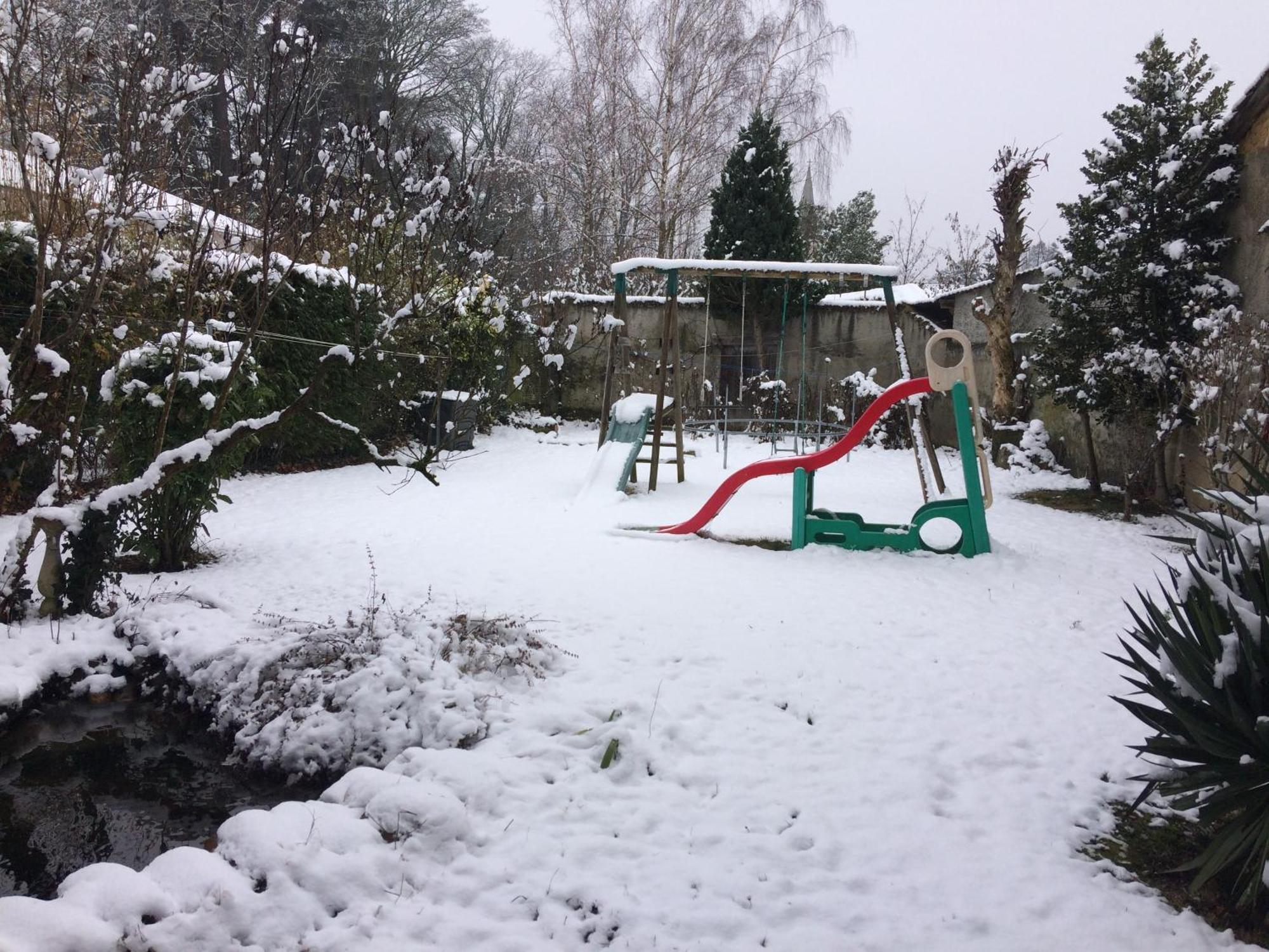 Chambre Spacieuse Au Calme Proche De Lyon Sathonay-Village Exteriör bild